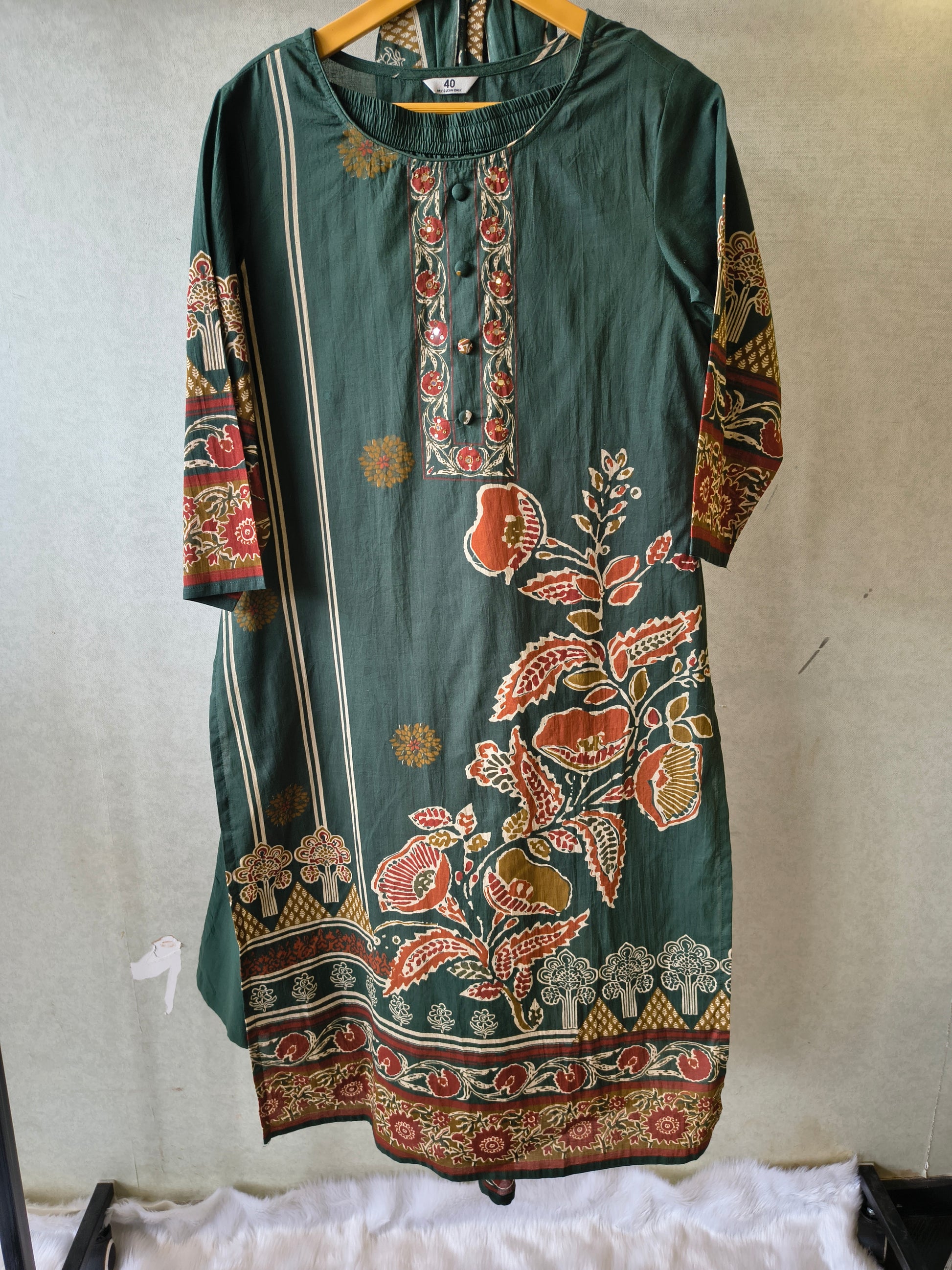 Emerald Green Floral Printed Three-Piece Cotton Kurta Set with Dupatta