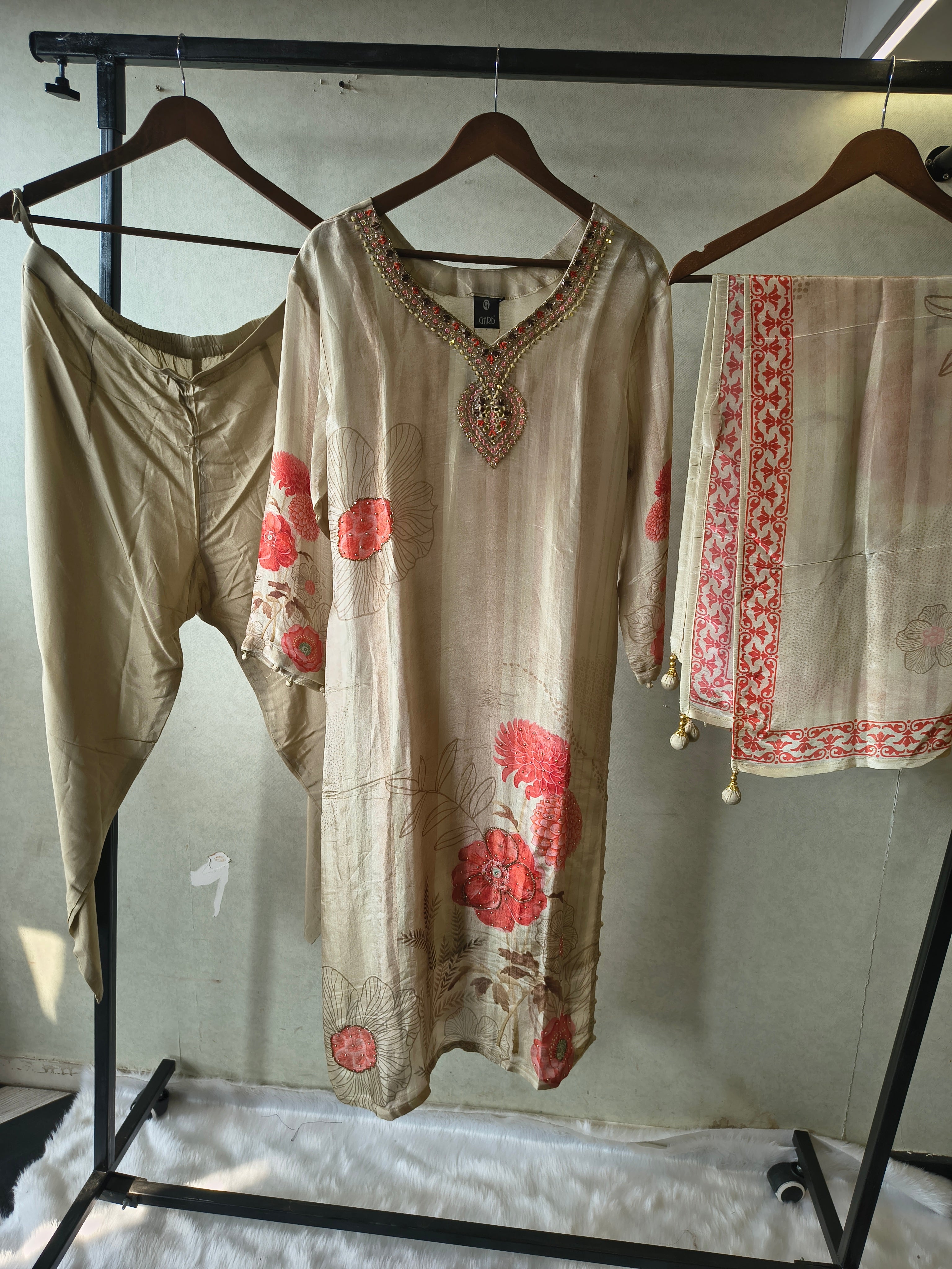 Image of Beige Floral Printed Silk Blend Kurta Set with Hand-Embellished Neckline & Designer Dupatta – Premium 3 Piece Ethnic Ensemble