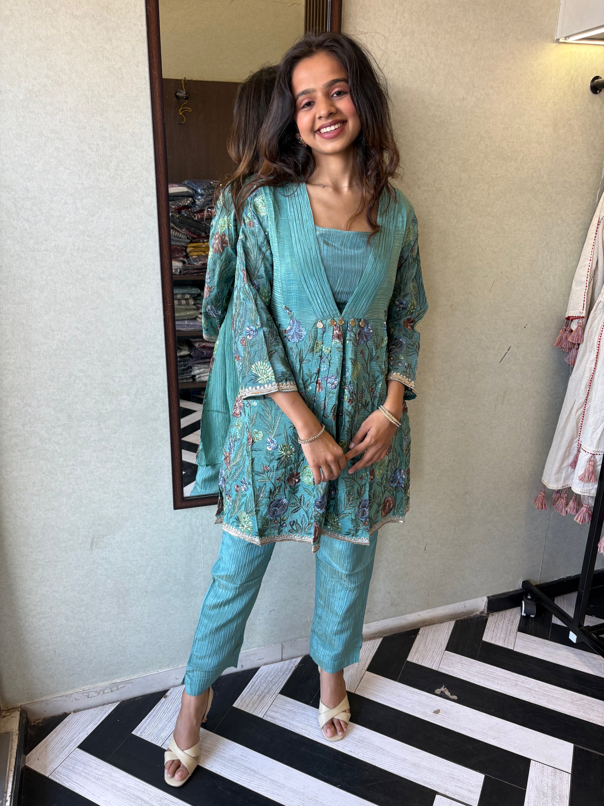 Step into the spotlight with this stunning 2-piece coord set in rich green shimmer - crafted from premium shimmer fabric with accessory detailing that brings elegance to life