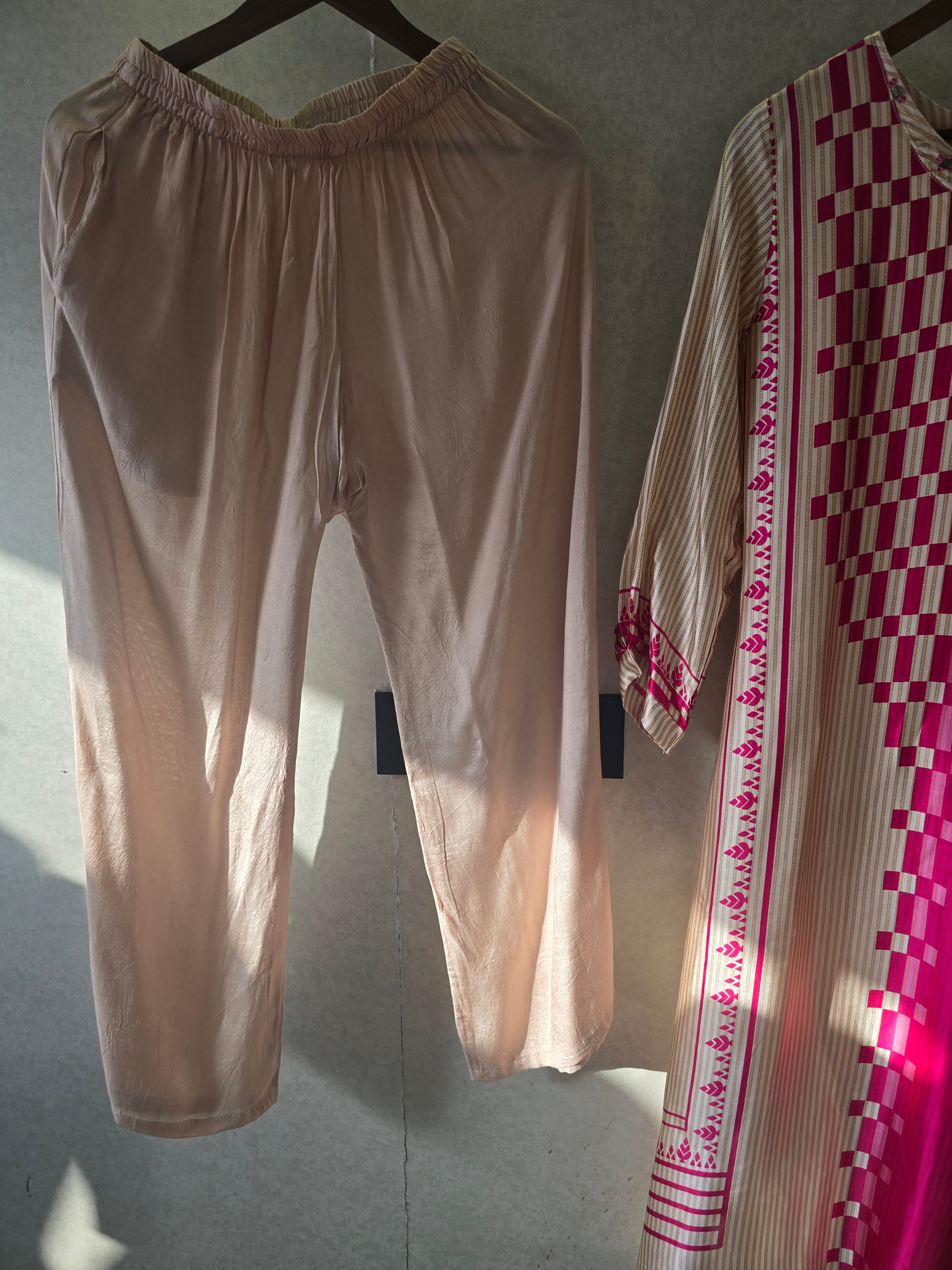 Image of Fuchsia Panel Print Kurta Pant Set