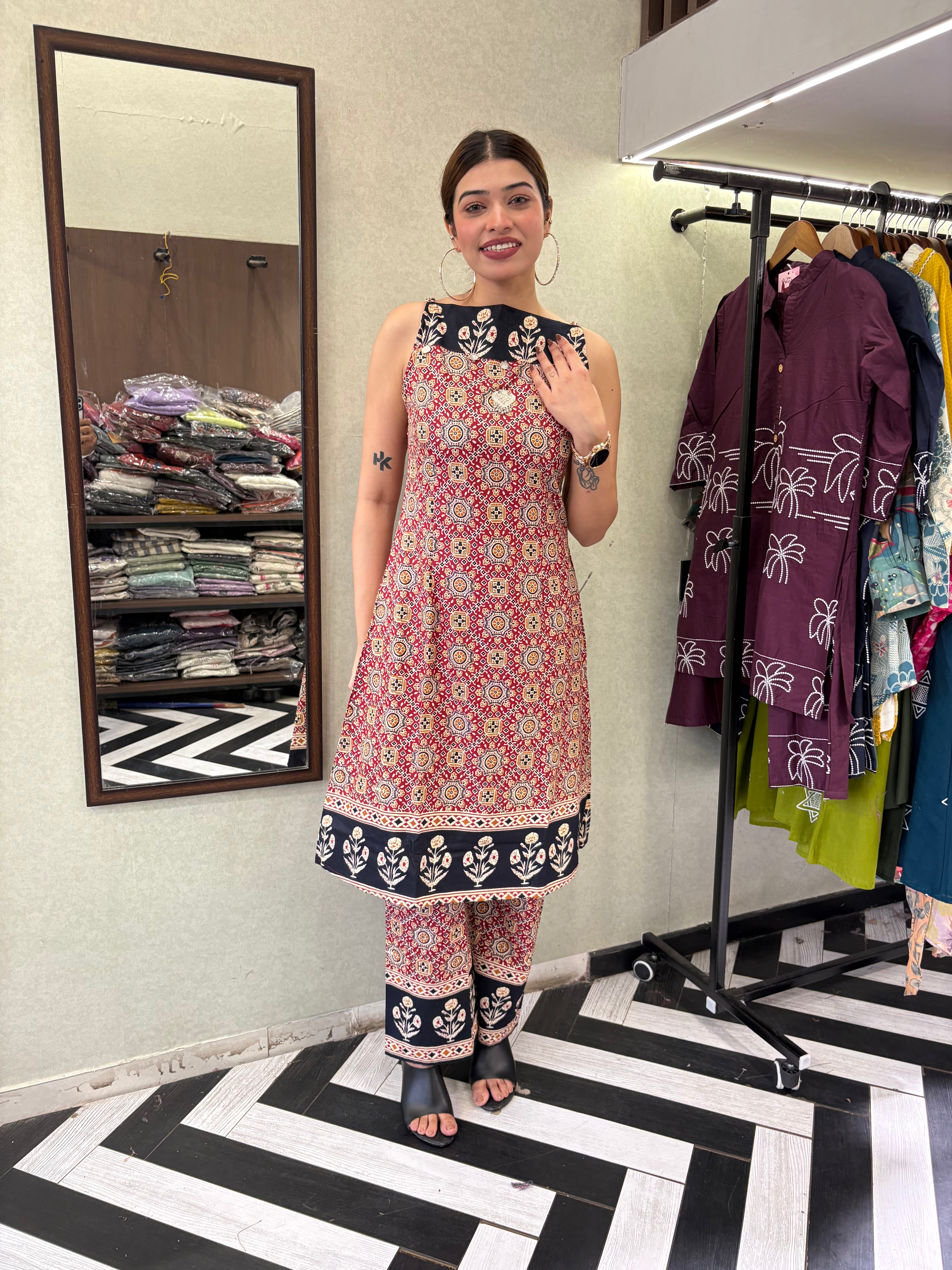 Pure Cotton 2 Piece with V neck work