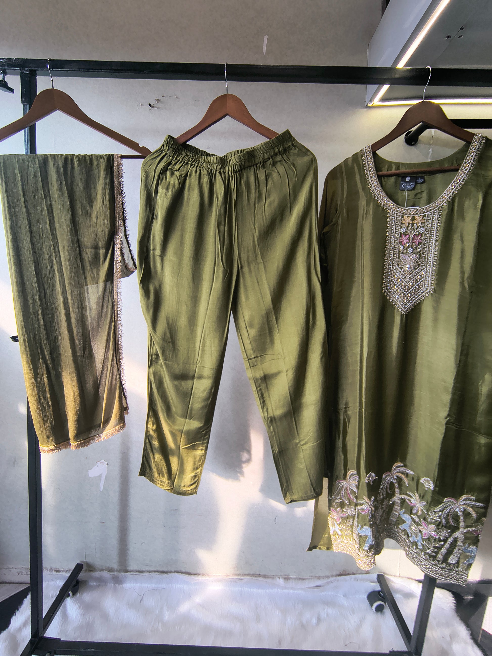 Olive Green Embroidered Straight Kurta Set with Designer Yoke, Scenic Hem Embroidery & Lace Border Dupatta – Premium 3 Piece Ethnic Ensemble