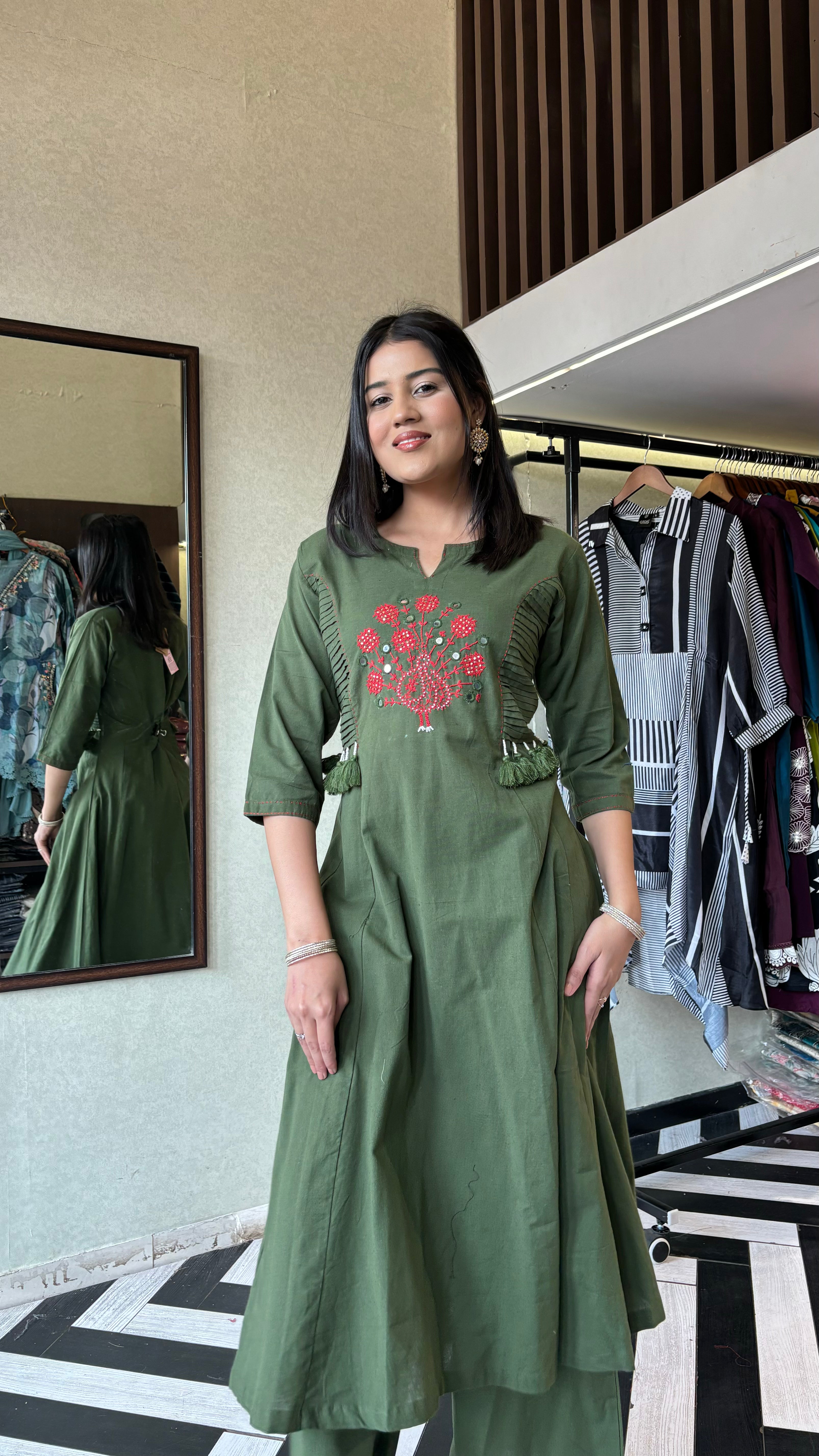 Image of Tadko Designer 2 Piece Set