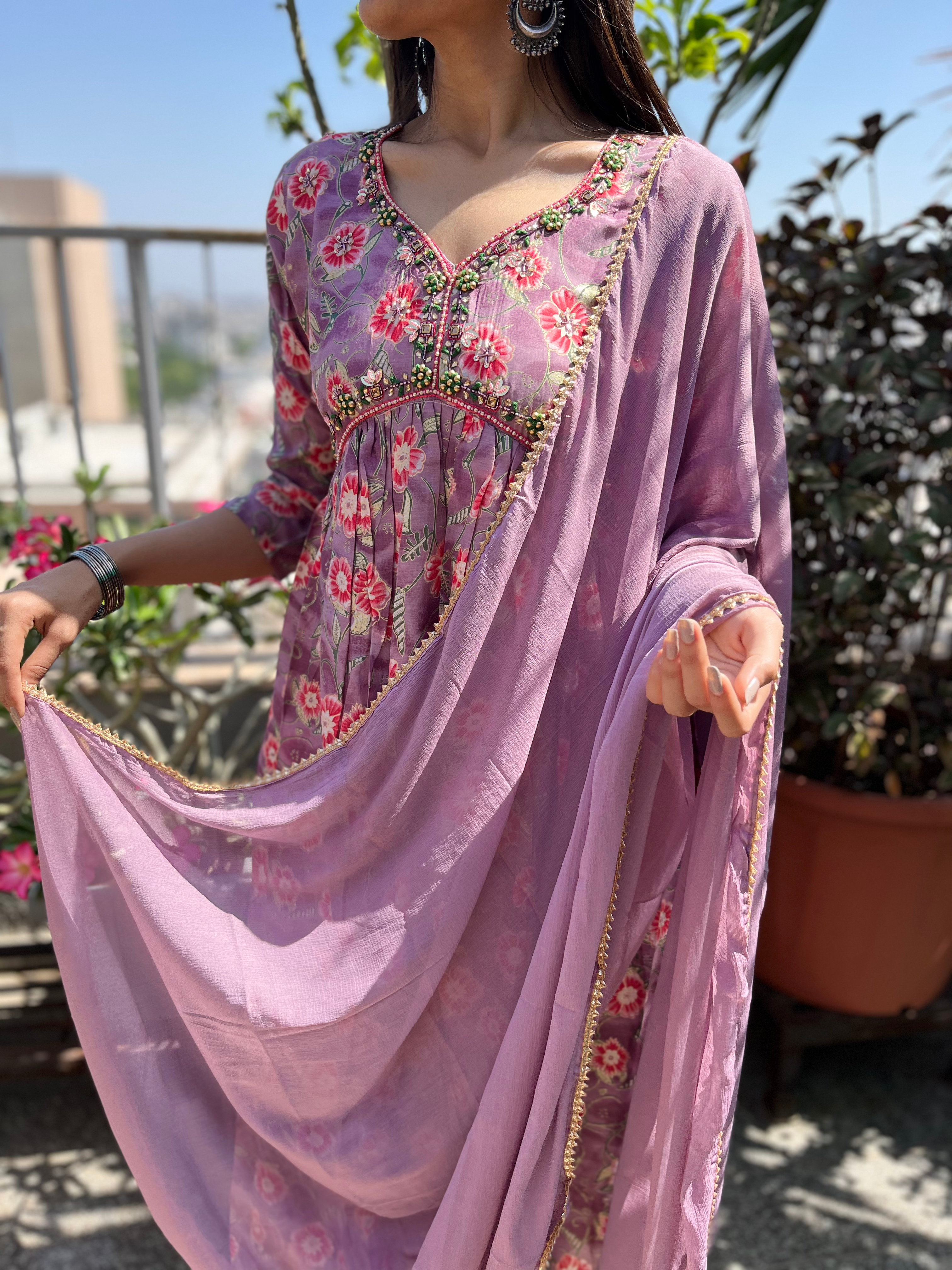Image of Orchid Pattern Alia Cut- 3 Piece Set