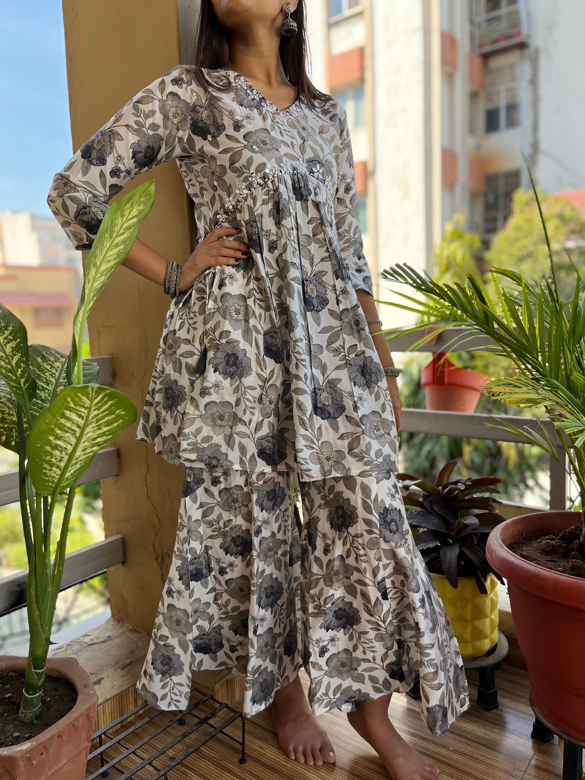 Alia cut White Coord-Set
