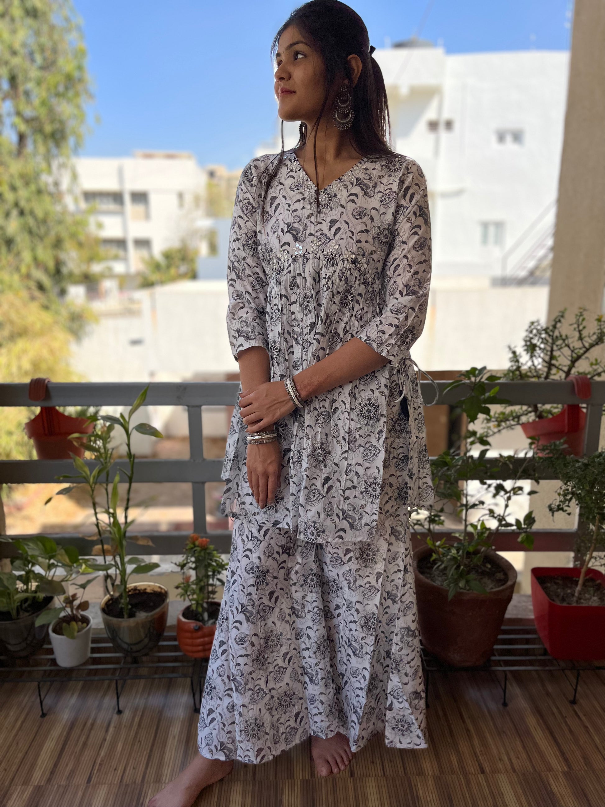 Alia cut White Coord-Set