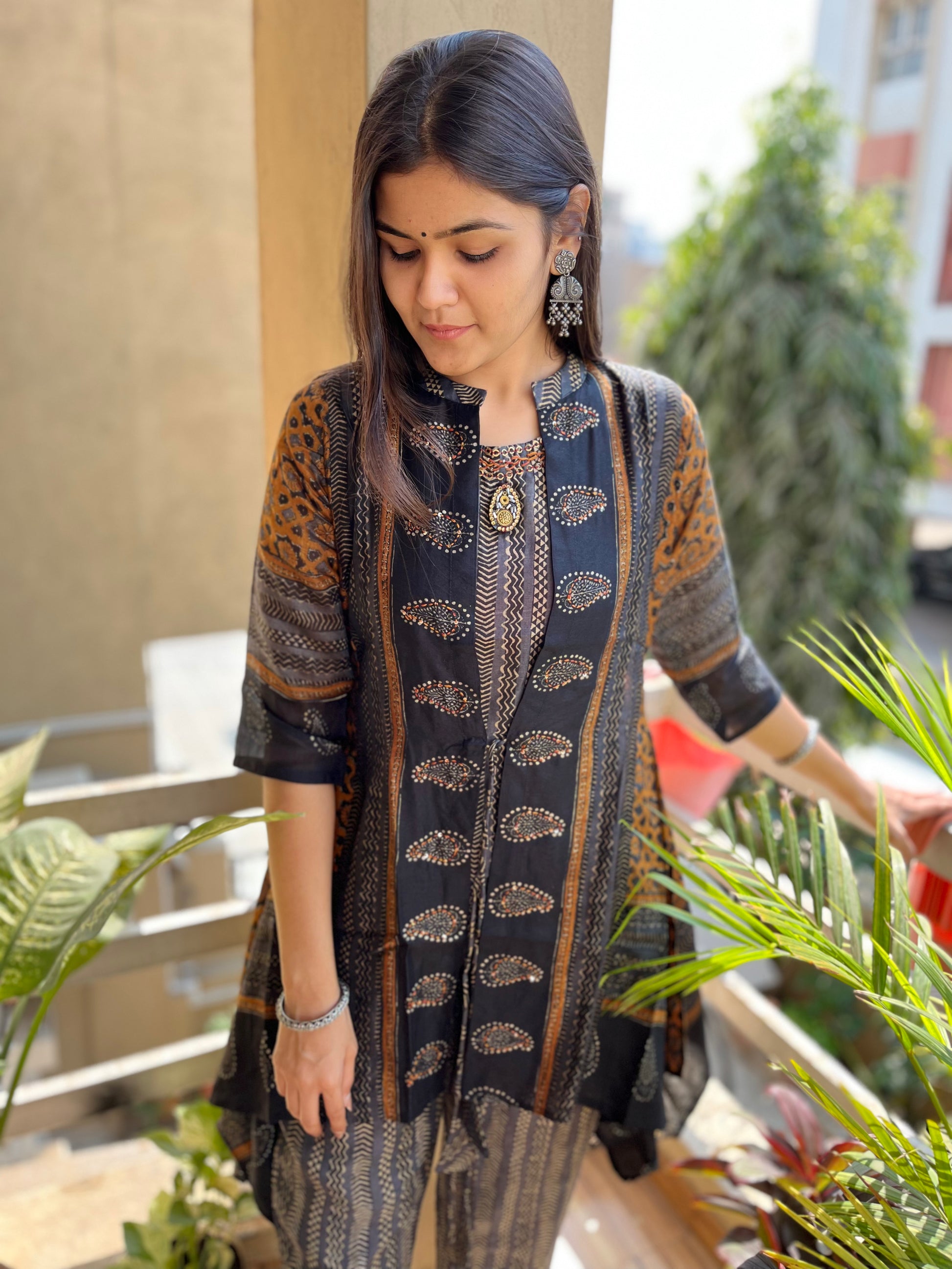 Pecan Multicolor Coords - 3 Piece