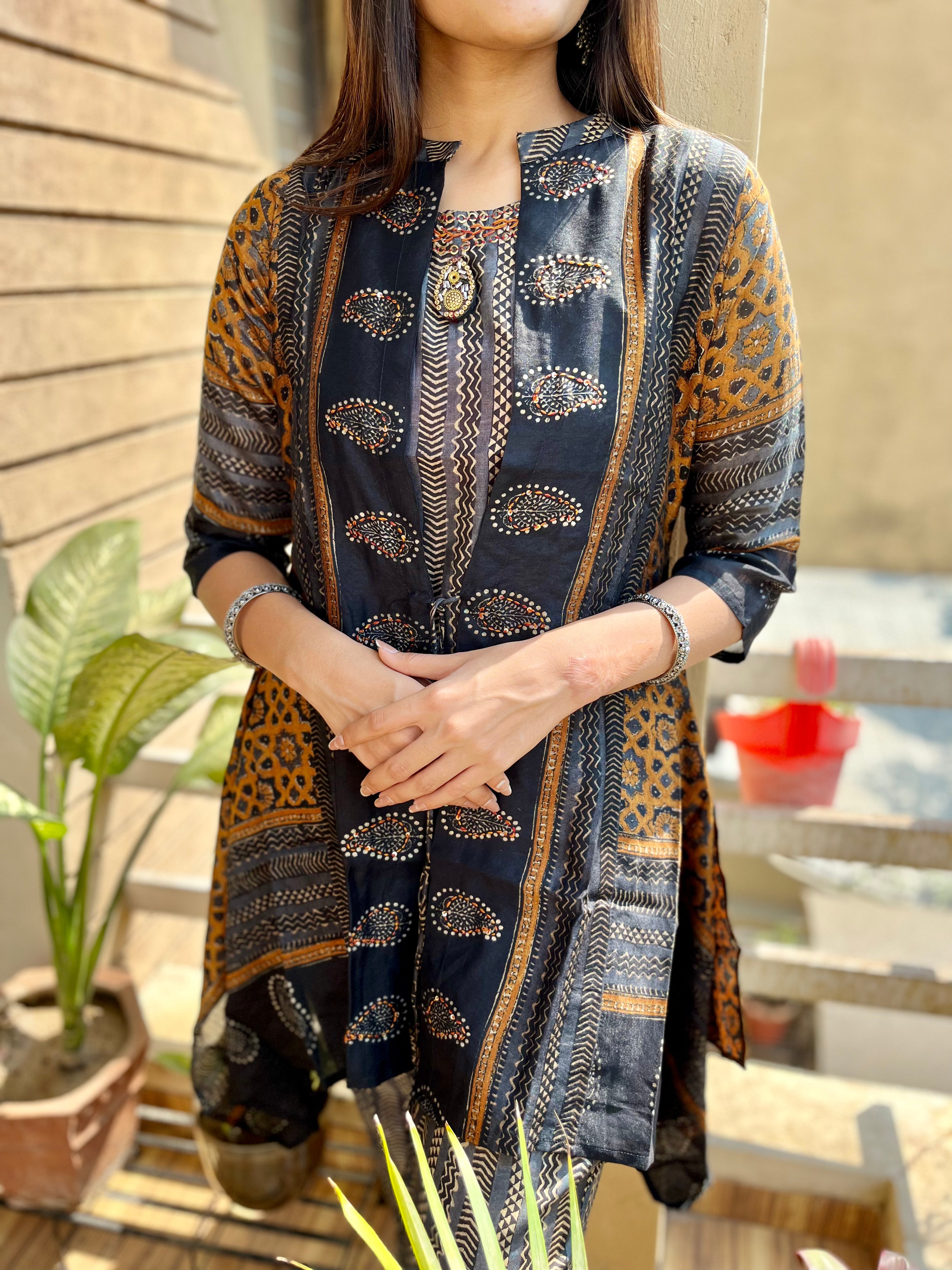 Image of Pecan Multicolor Coords - 3 Piece