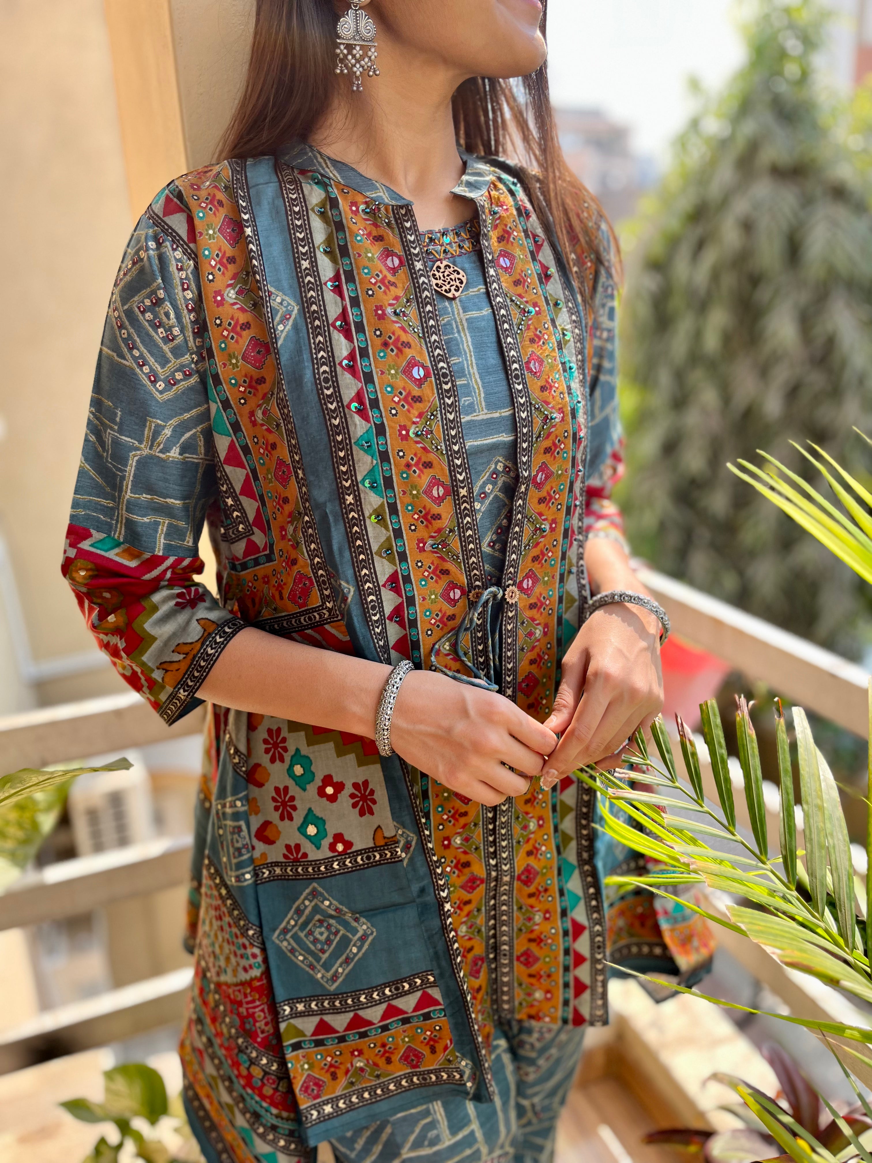 Image of Muslin With Work Coords - 3 Piece